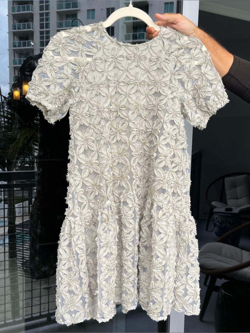 Zara Girls Green 3D Textured Floral Dress 10Y Tulle Embroidered Spring Summer
